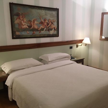 Hotel Alla Busa Noventa Vicentina Экстерьер фото