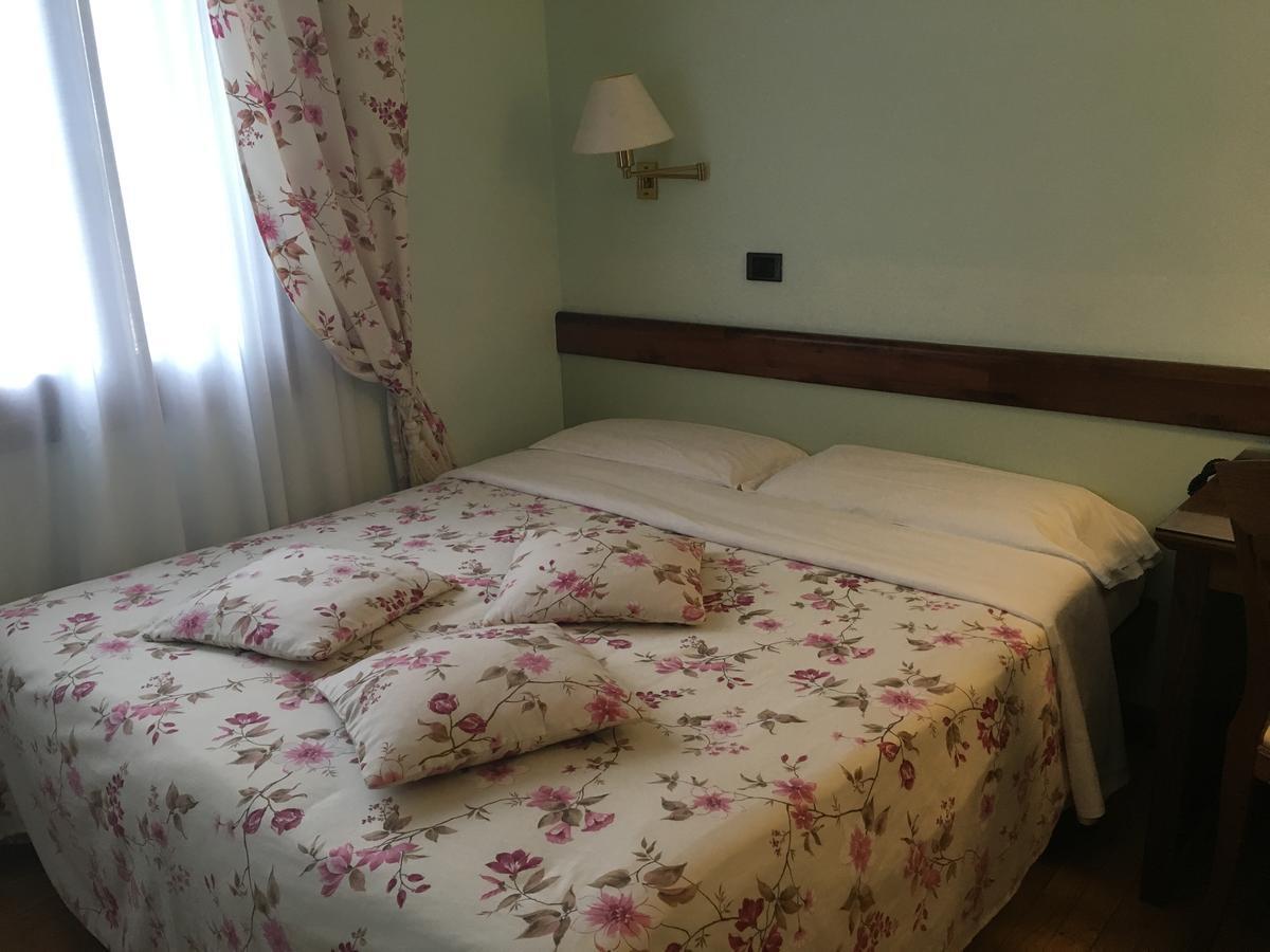 Hotel Alla Busa Noventa Vicentina Экстерьер фото