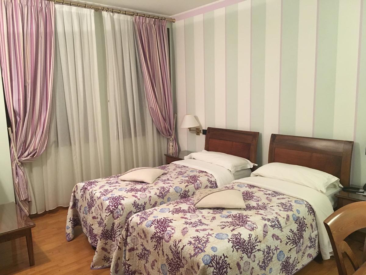 Hotel Alla Busa Noventa Vicentina Экстерьер фото